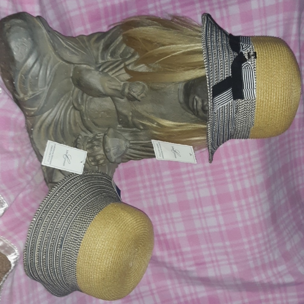 Callanan hat